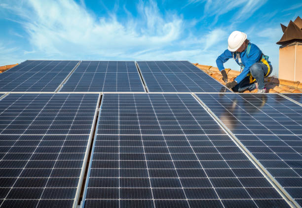Best Roof Maintenance and Cleaning  in Gretna, NE